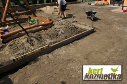 Gumilapos burkolat szegélyezése (5)